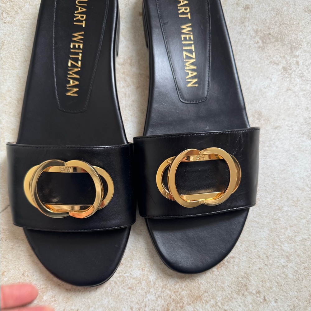 Stuart Weitzman Black and Gold Sandals - Picture 3 of 13